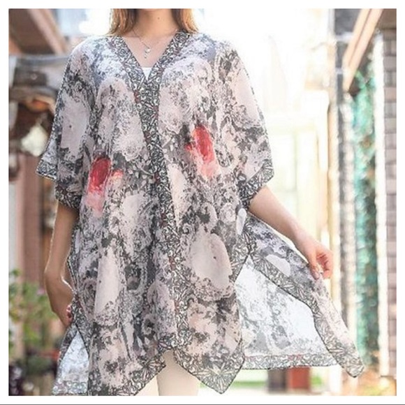 Gray & Pink Abstract Floral Kimono - Picture 3 of 5